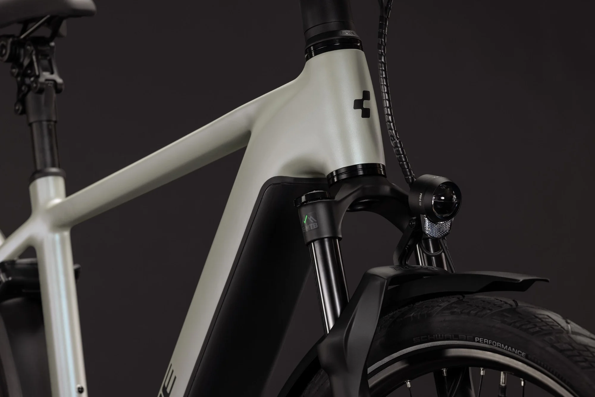 Cube Kathmandu Hybrid Deluxe EXC 800 2027